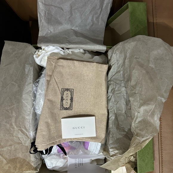 NWT GUCCI CHUNKY SNEAKERS SIZE 38.5 - Picture 9 of 10